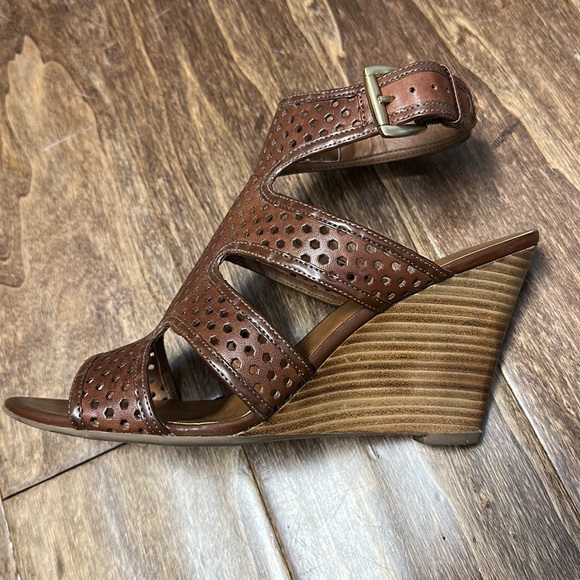 Franco Sarto Wedge Sandals - Picture 7 of 14